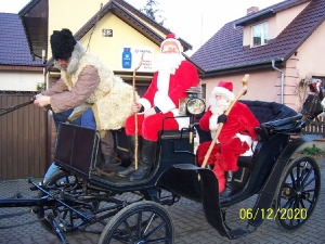 Przejazd św. Mikołaja przez Bukówiec-12